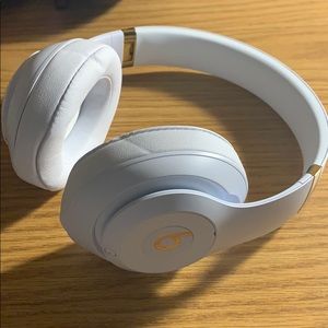 Bluetooth Wireless Studio 3 Beats Headphones